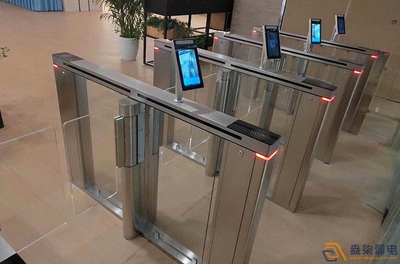 企業(yè)微信禁考勤一體機(jī)，快試試！